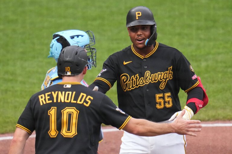 Esmerlyn Valdez homers again as Pirates edge Brewers, 3-2, sweep twinbill from NL Central leaders | iNFOnews.ca