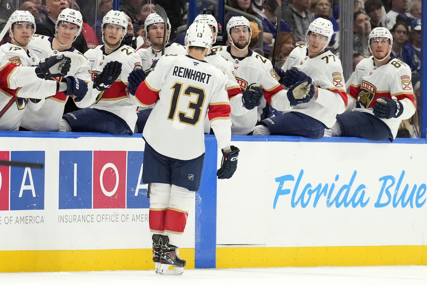 Panthers use short-handed goals to beat Lightning 4-2 in opener of home-and-home set | iNFOnews.ca