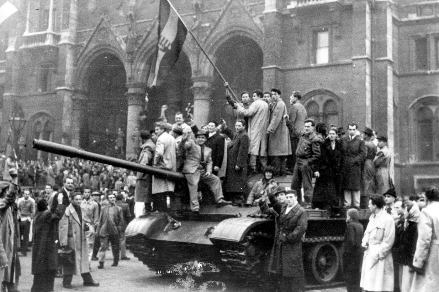 European leaders gather in Budapest for anniversary of Hungarian revolution as Magyar resets EU ties | iNFOnews.ca European leaders gather in Budapest for anniversary of Hungarian revolution as Magyar resets EU ties | iNFOnews.ca