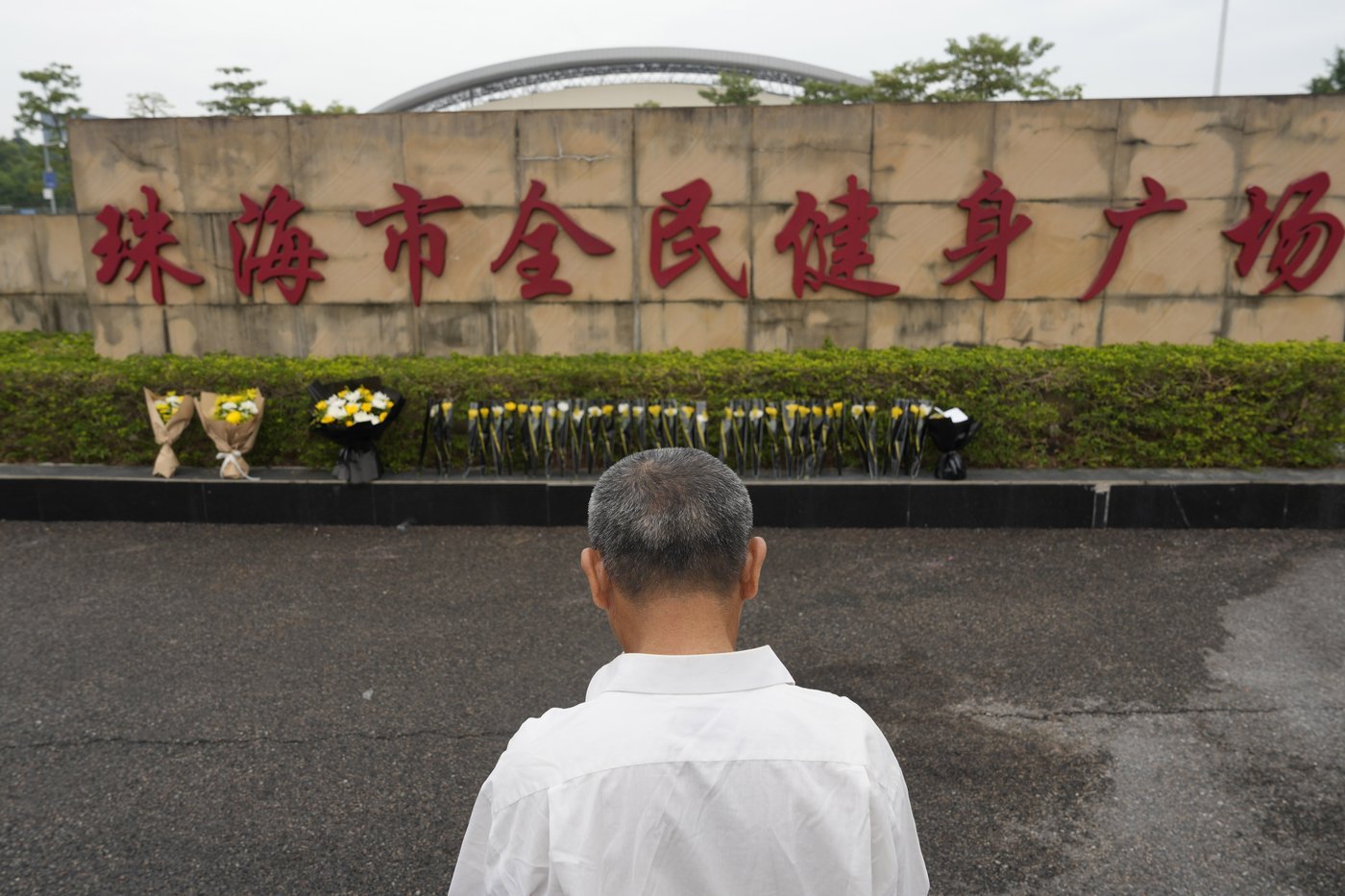 Driver rams his car into crowd in China, killing 35. Police say he was upset about his divorce | iNFOnews.ca