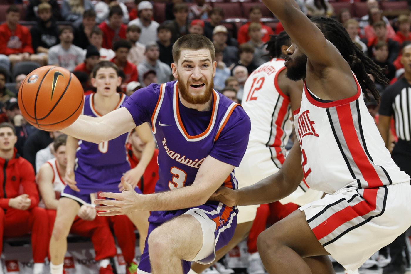 Ohio State closes on a 28-3 run to rout Evansville 80-30 | iNFOnews.ca