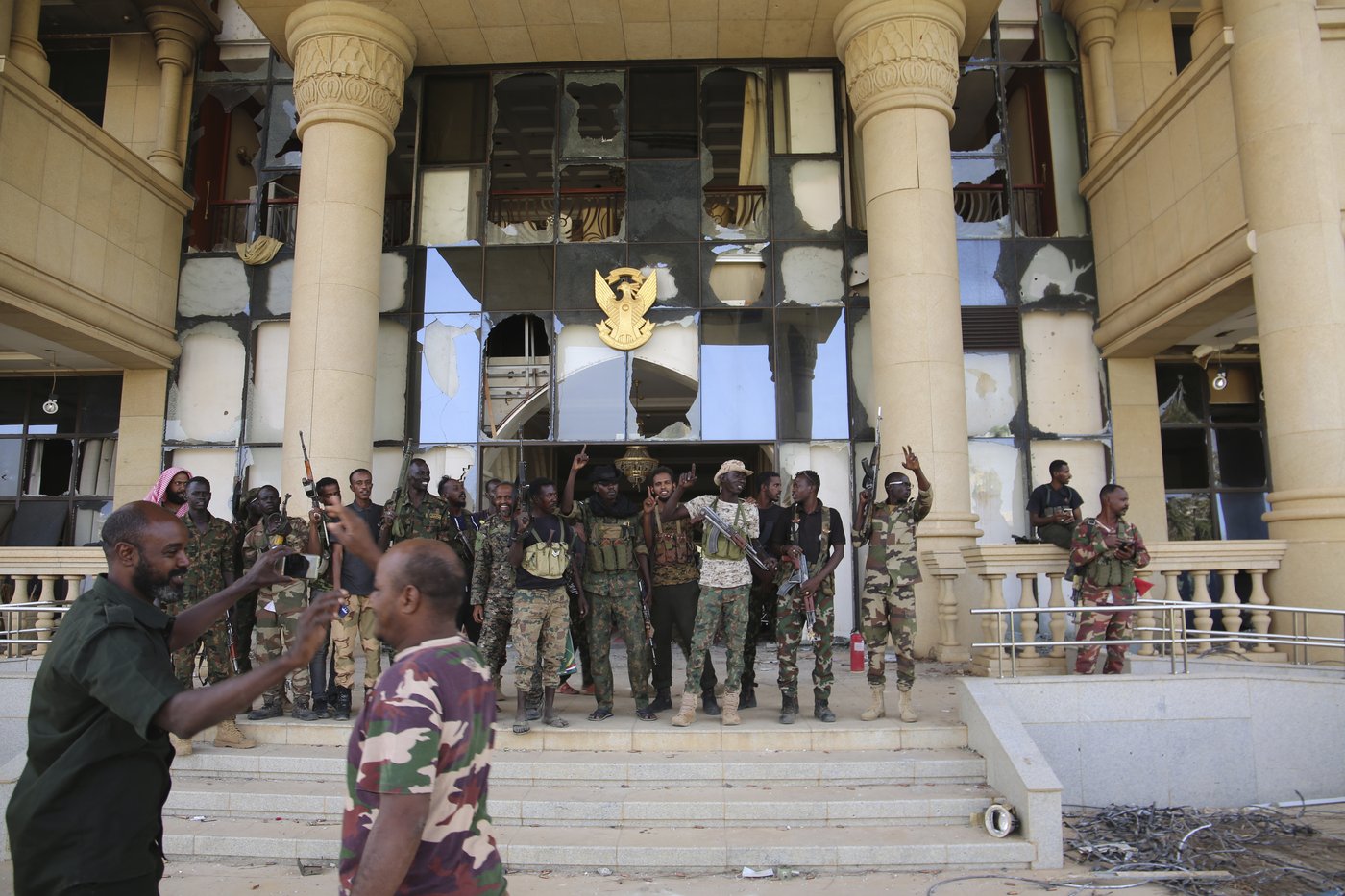 Sudan's military says it has retaken Khartoum's Republican Palace, seat of country's government | iNFOnews.ca Sudan's military says it has retaken Khartoum's Republican Palace, seat of country's government | iNFOnews.ca