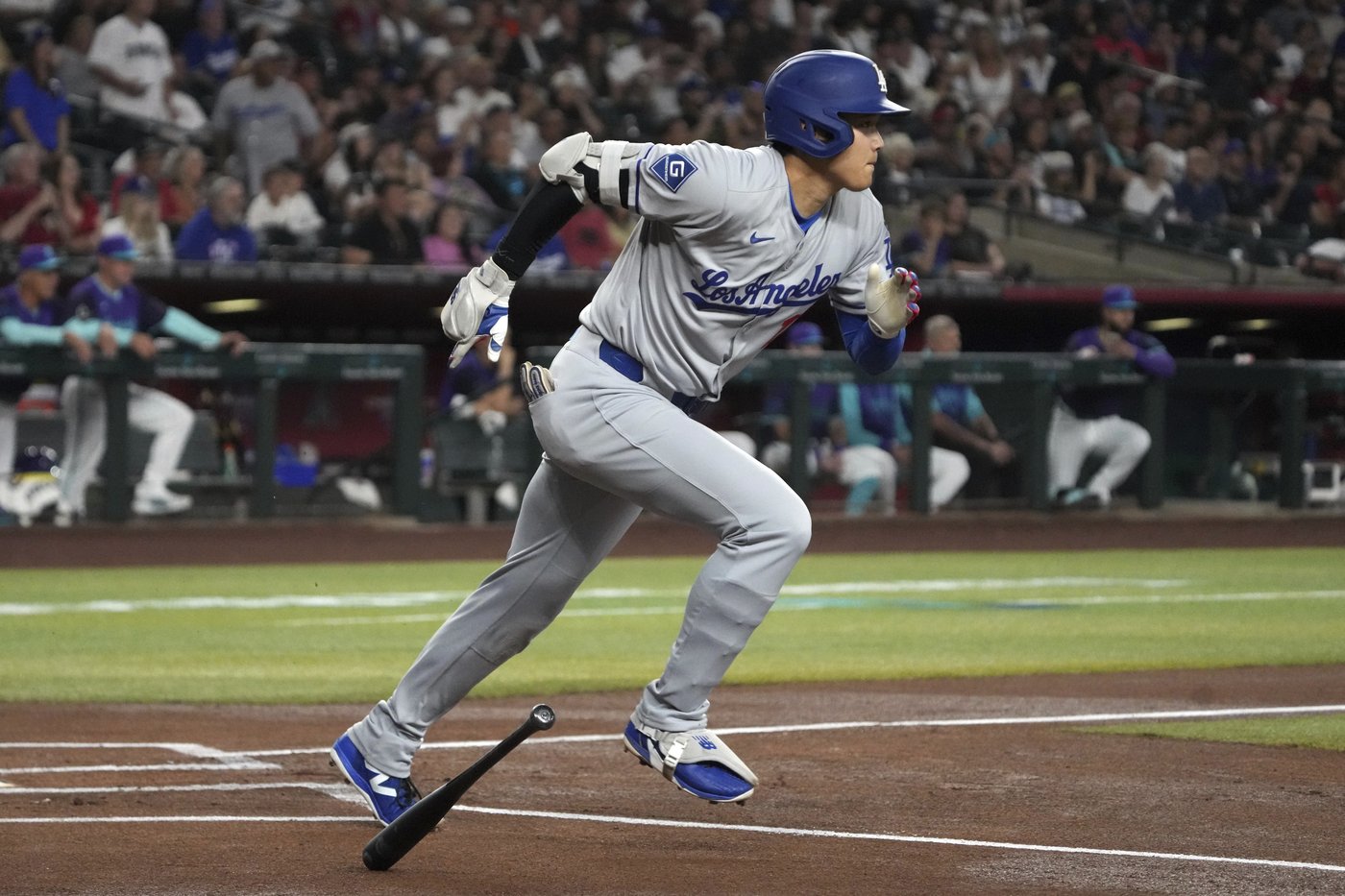 Corbin Burnes throws 7 dominant innings, leads the Diamondbacks over the Dodgers 3-0 | iNFOnews.ca Corbin Burnes throws 7 dominant innings, leads the Diamondbacks over the Dodgers 3-0 | iNFOnews.ca