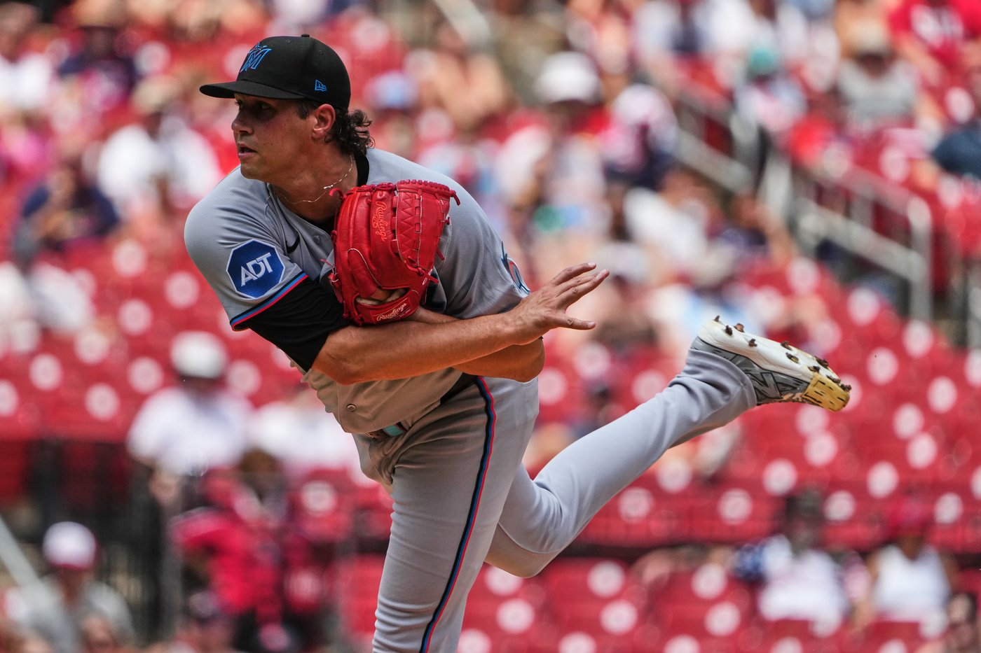 Torres hits 2-run homer to help Leahy and Cardinals cool off Marlins with 2-1 win | iNFOnews.ca
