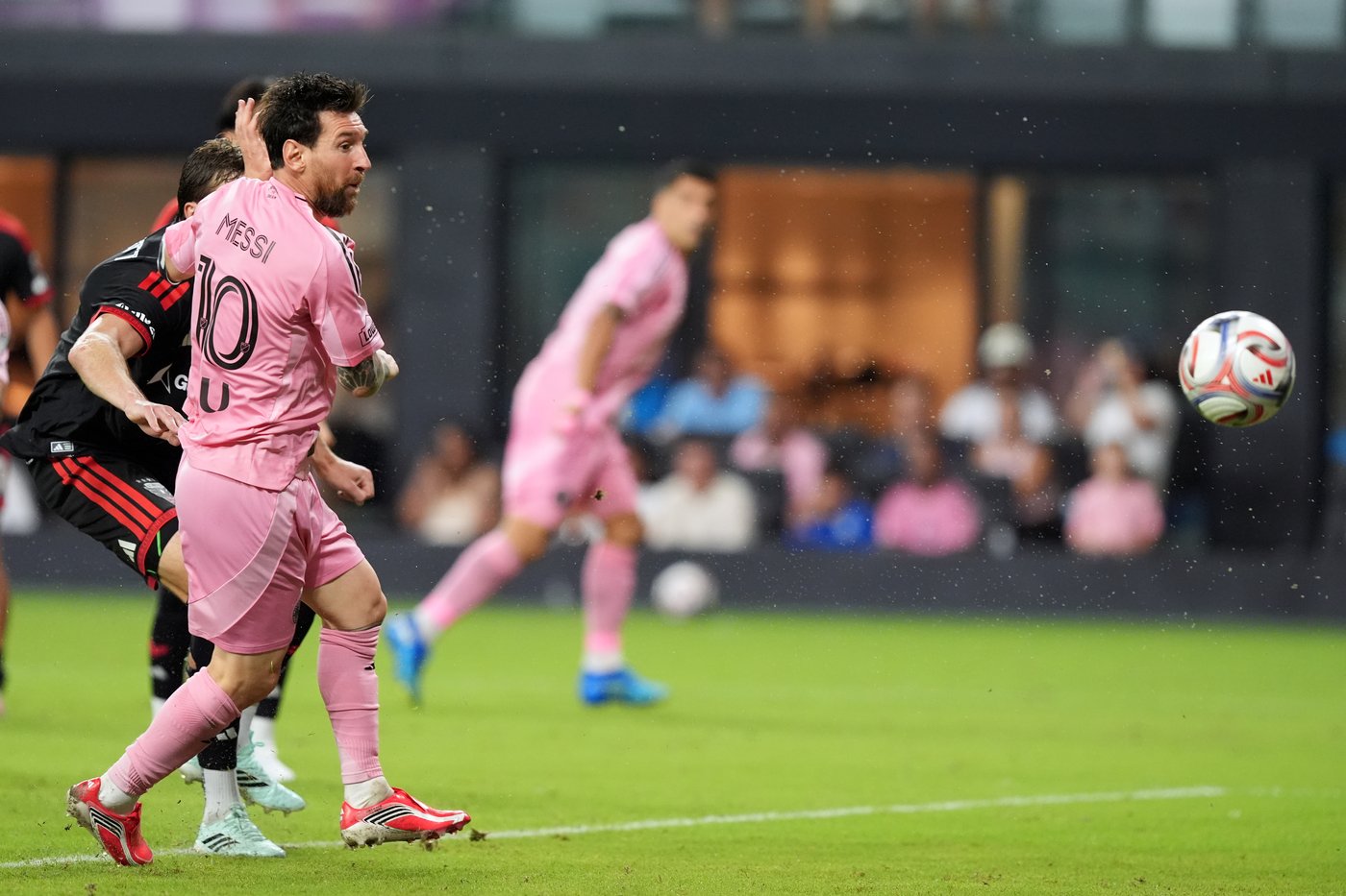 Messi scores twice in first game since Argentina retirement, Inter Miami beats DC United 4-0 | iNFOnews.ca