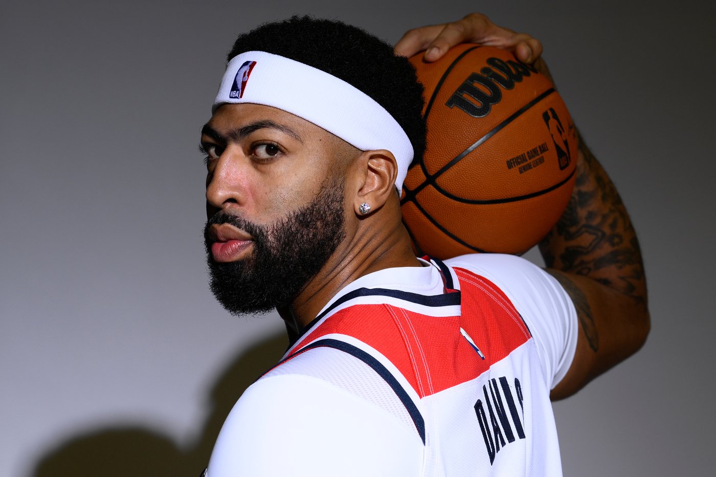 Anthony Davis says he'll decide after this season if he wants to stay in Washington | iNFOnews.ca