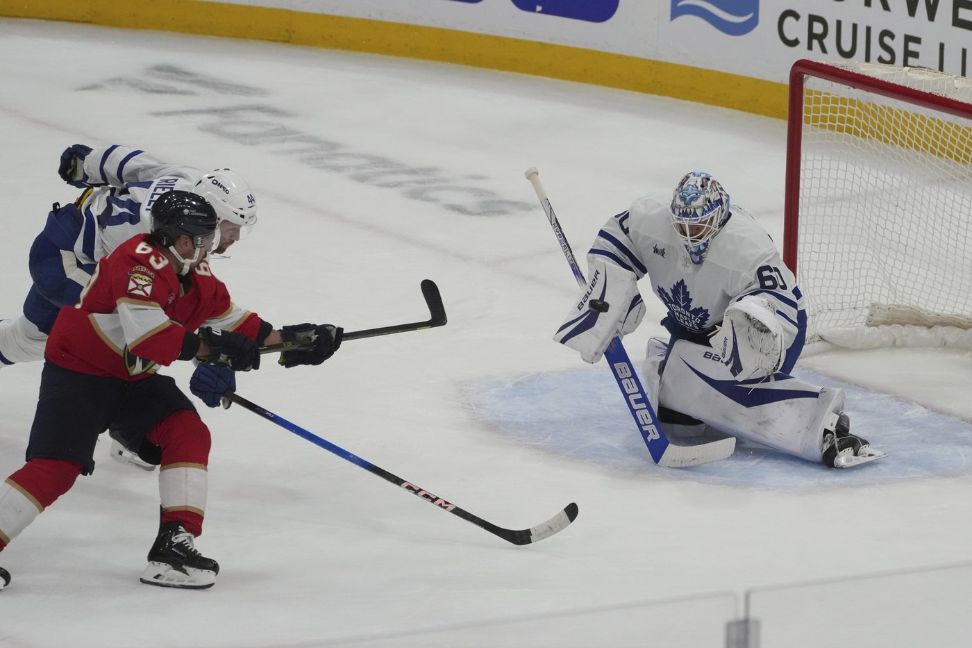 Marchand scores in OT, Panthers top Maple Leafs 5-4 to cut series deficit to 2-1 | iNFOnews.ca Marchand scores in OT, Panthers top Maple Leafs 5-4 to cut series deficit to 2-1 | iNFOnews.ca