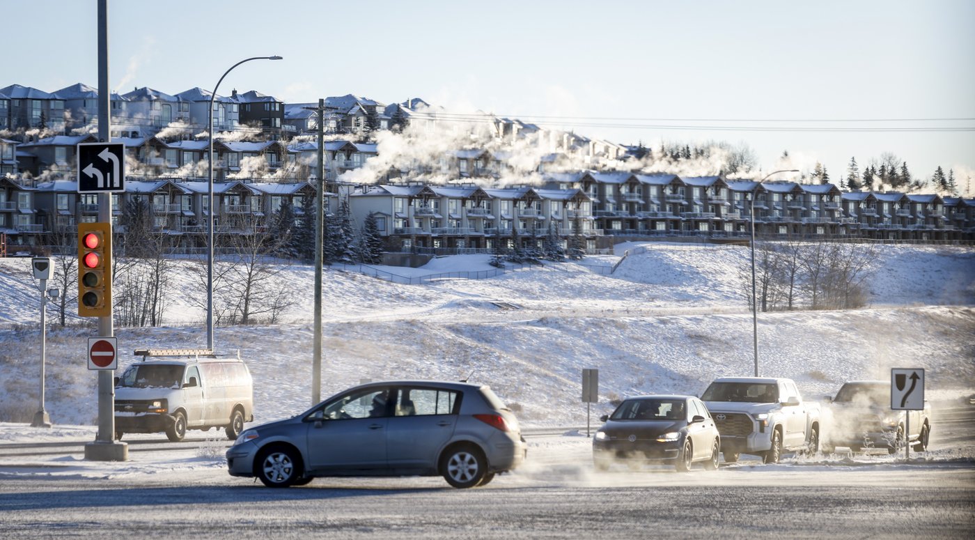 Too cold to ski: Bone-chilling cold warnings sweep the country | iNFOnews.ca