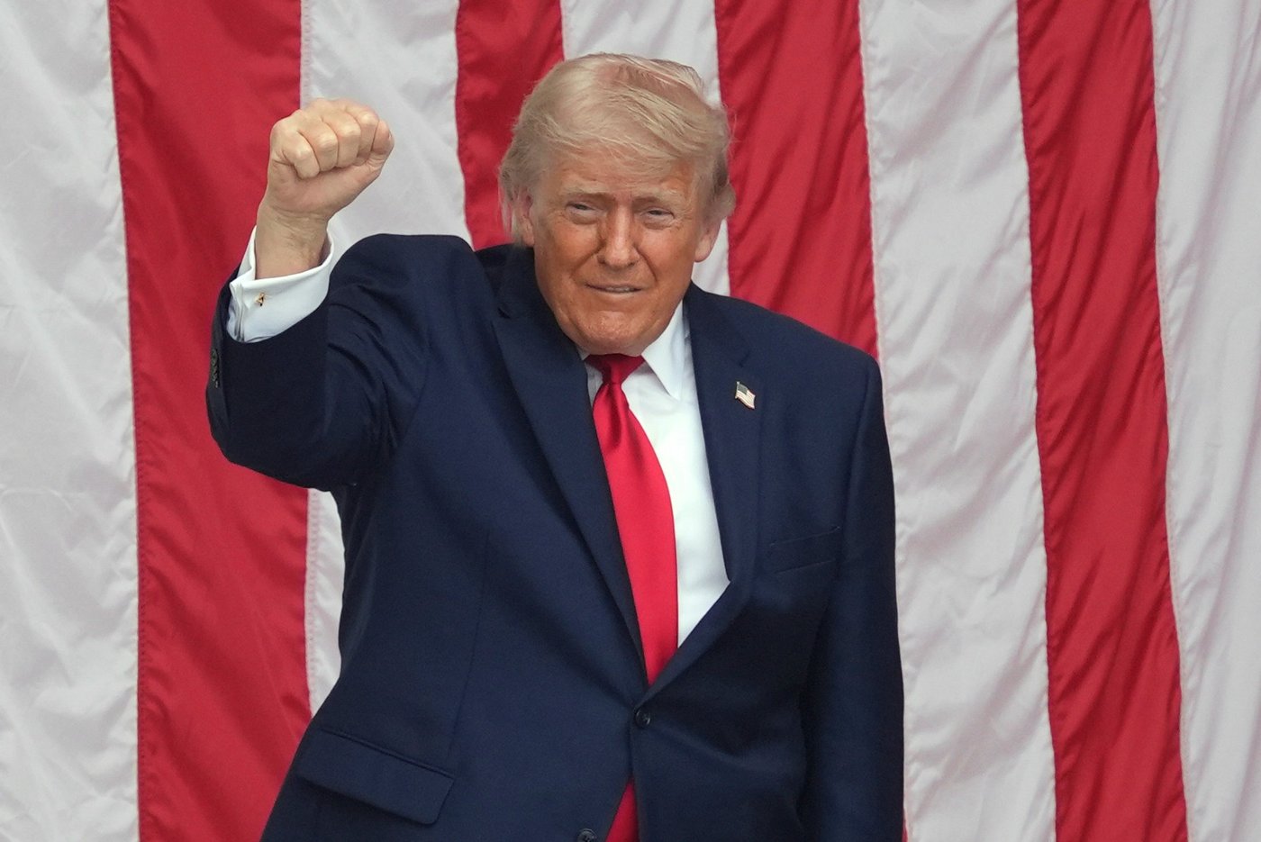 White House moves to give political appointees more power over federal grants | iNFOnews.ca