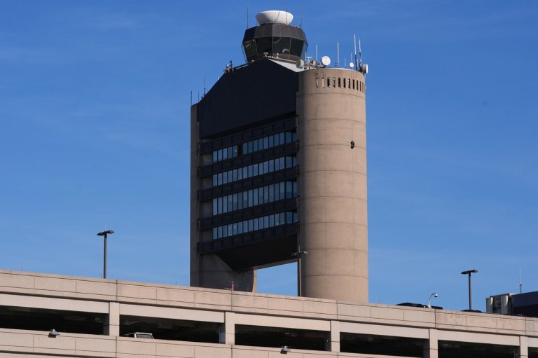 FAA investigates incident that forced a Delta flight to abort landing | iNFOnews.ca