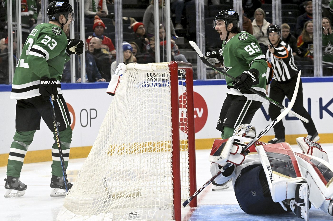Barkov gets 4 points in his hometown, Panthers top Stars 6-4 in Finland | iNFOnews.ca