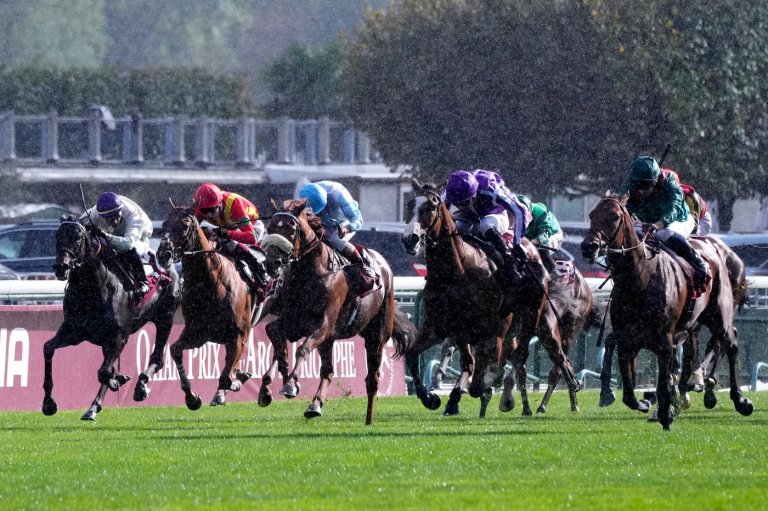 Daryz's thrilling comeback secures victory at the Prix de l’Arc de Triomphe | iNFOnews.ca