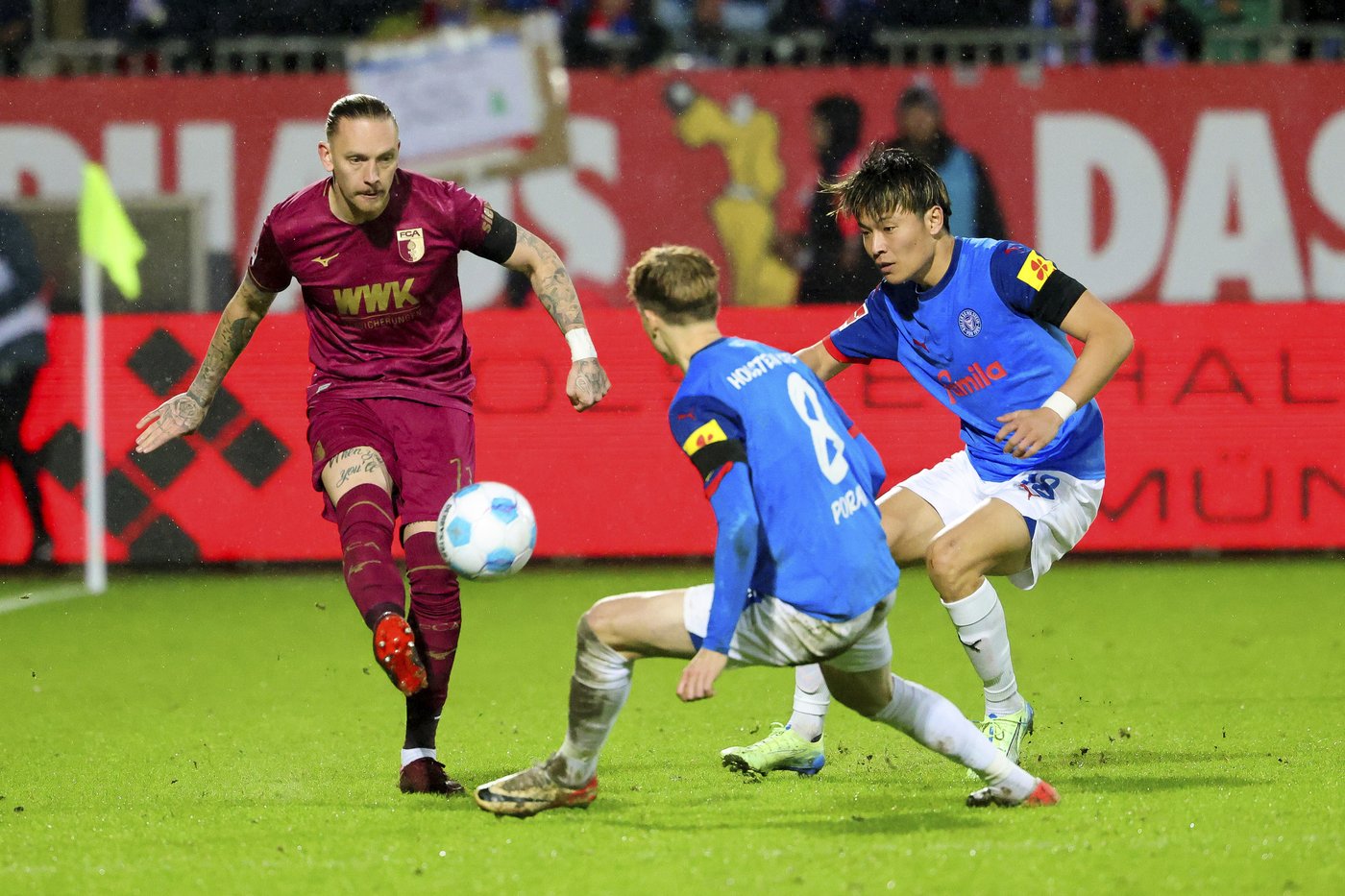 Wirtz, Schick star for Leverkusen in rout of Freiburg and keep pressure on Bayern | iNFOnews.ca