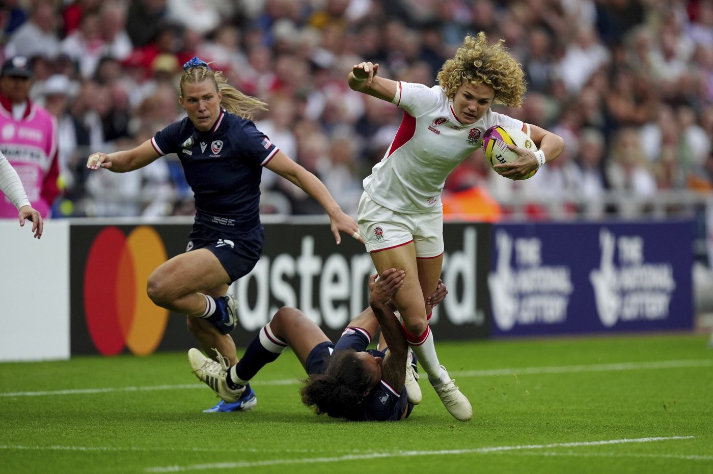 England thrashes US in front of record crowd in Women's Rugby World Cup opener | iNFOnews.ca
