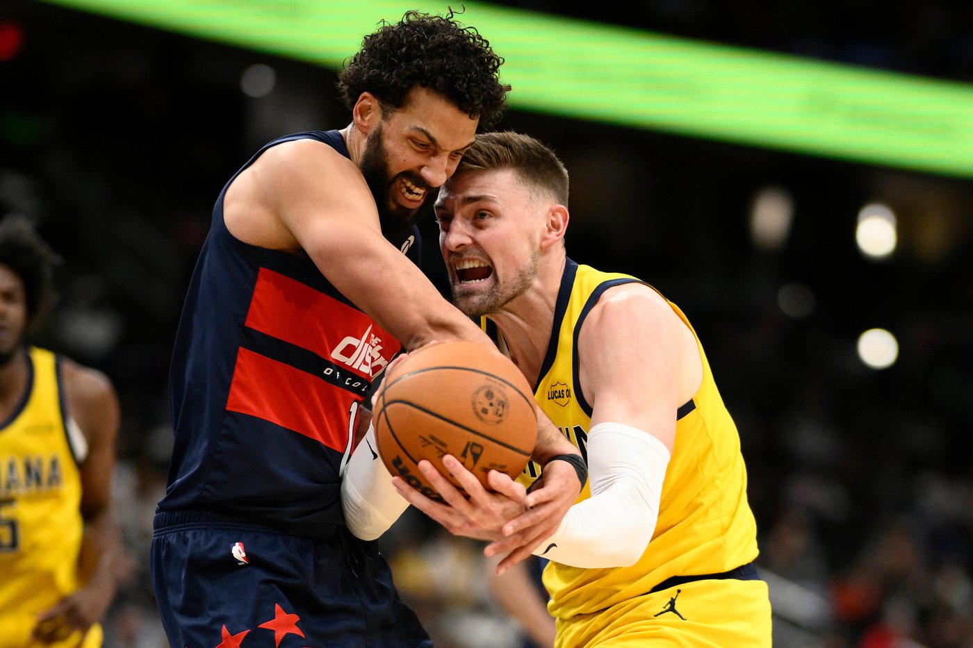Alondes Williams has career night in the Wizards' victory over the Pacers | iNFOnews.ca