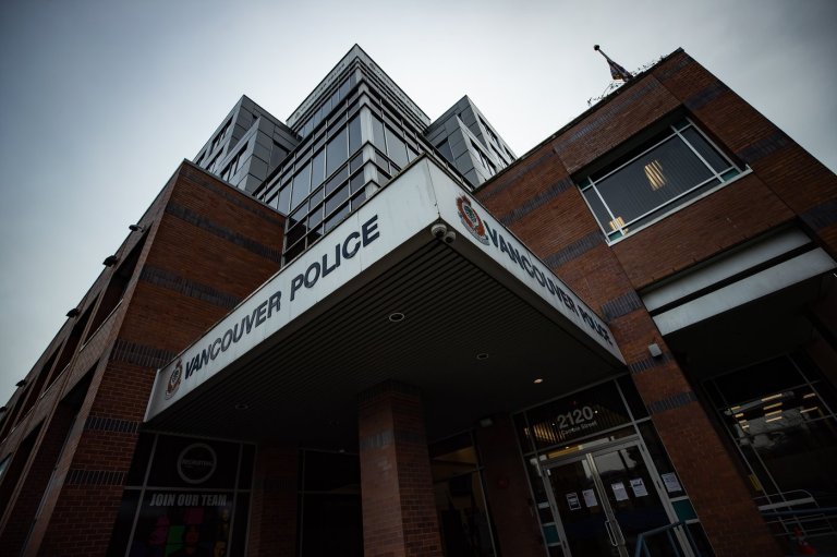 Vancouver police officer Kalwinder Dosanjh charged over theft of more than $3M | iNFOnews.ca