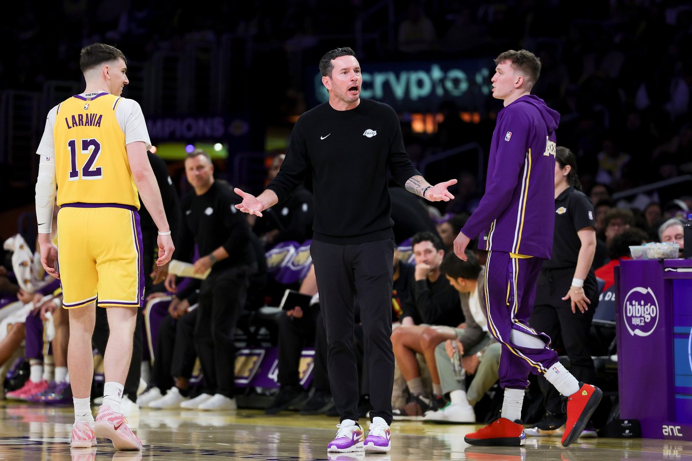 Kevin Durant, LeBron James meet in playoffs for 4th time when Rockets visit short-handed Lakers | iNFOnews.ca