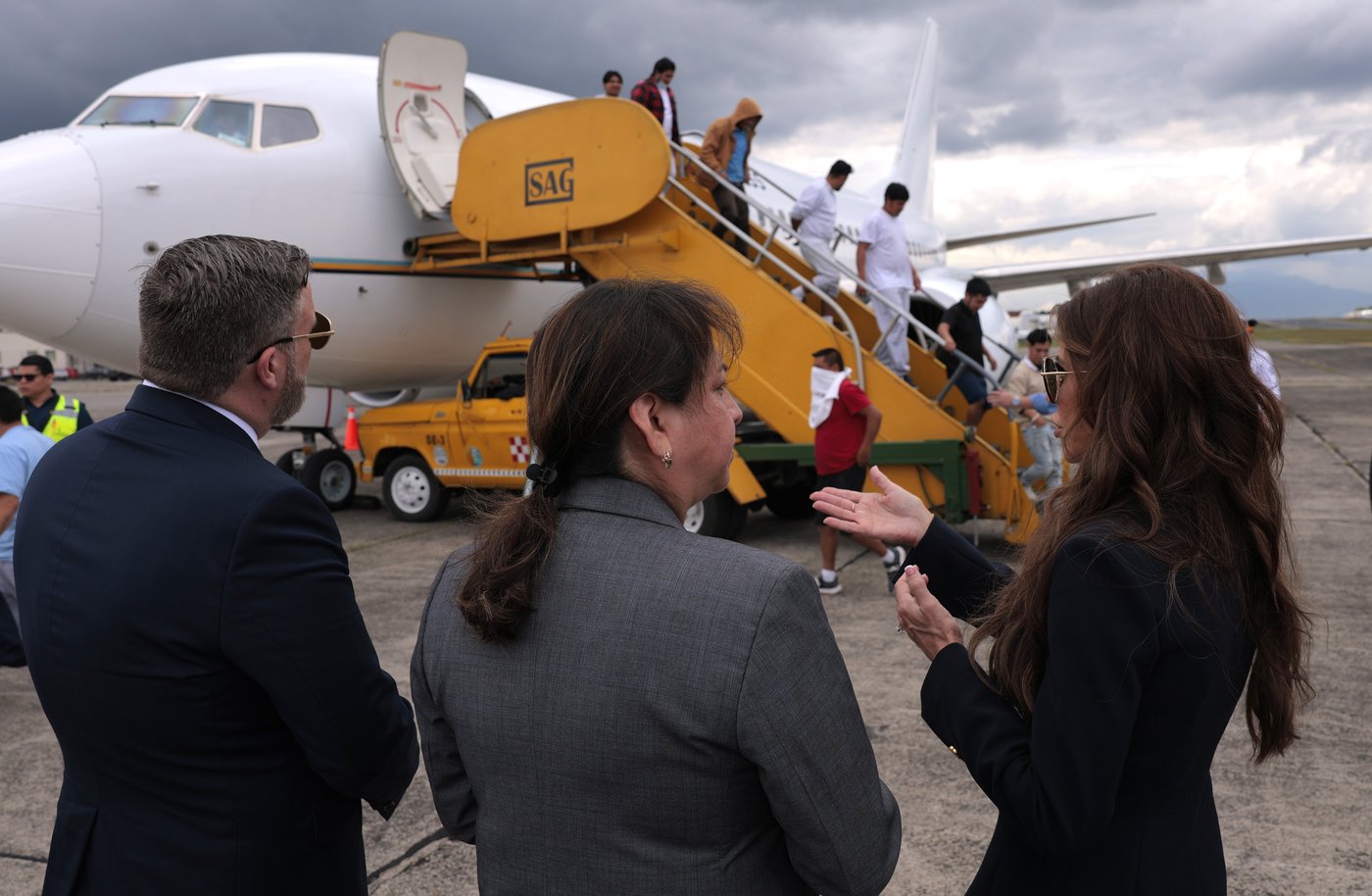 US signs agreements with Guatemala and Honduras to take asylum-seekers, Noem says | iNFOnews.ca