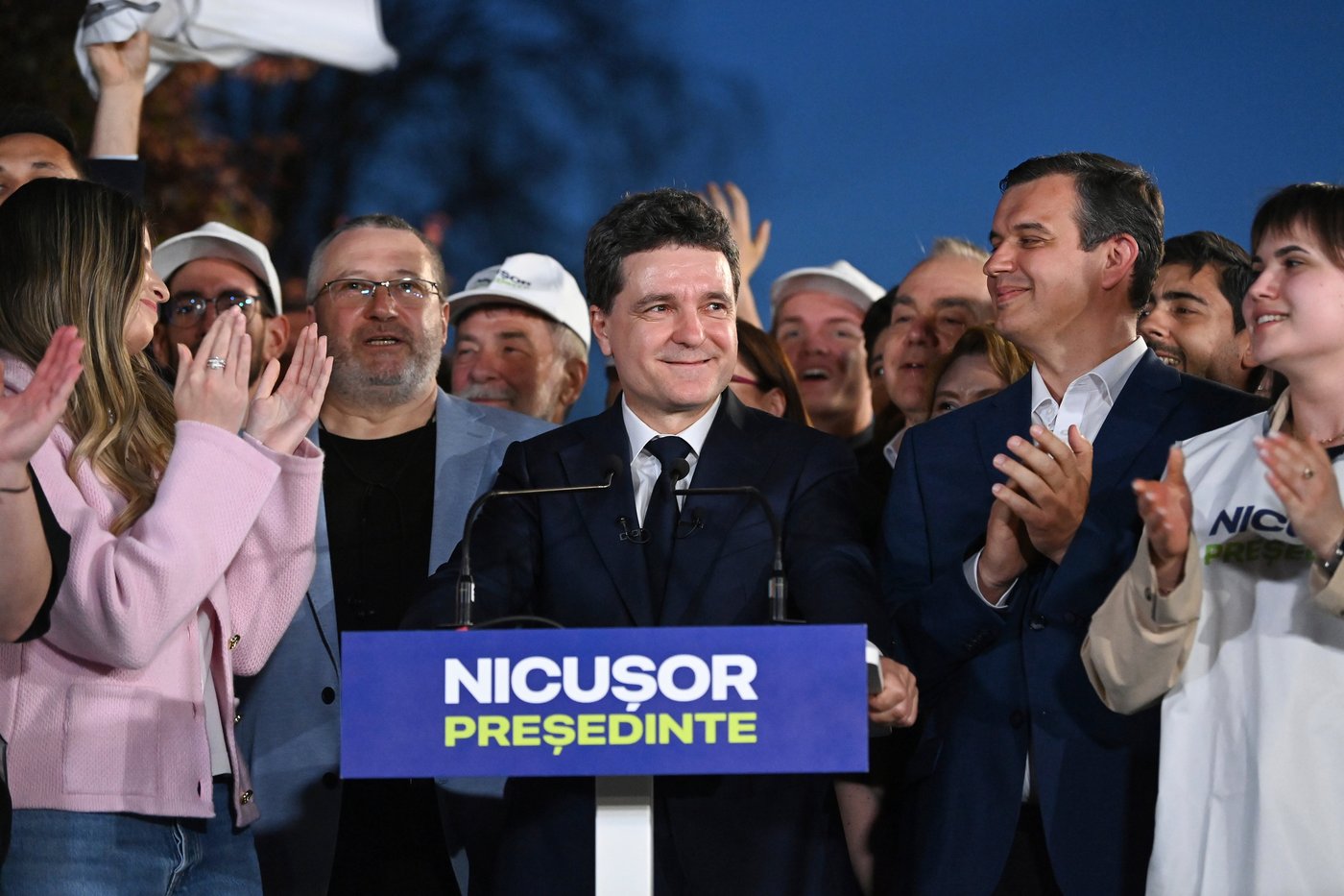 PHOTO COLLECTION: Romania Election | iNFOnews.ca