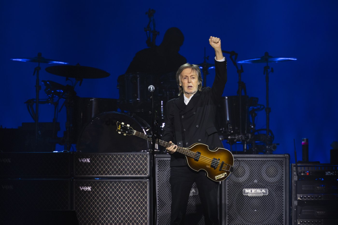 Paul McCartney leans into Beatles archive for Hamilton arena opening | iNFOnews.ca Paul McCartney leans into Beatles archive for Hamilton arena opening | iNFOnews.ca
