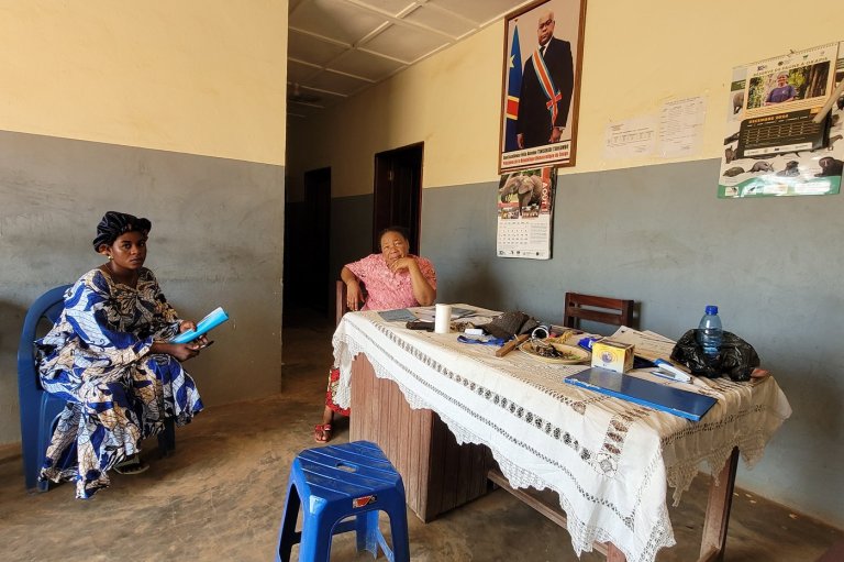 Parents and teachers in Congo urge delay of school resumption as Ebola outbreak rages on | iNFOnews.ca