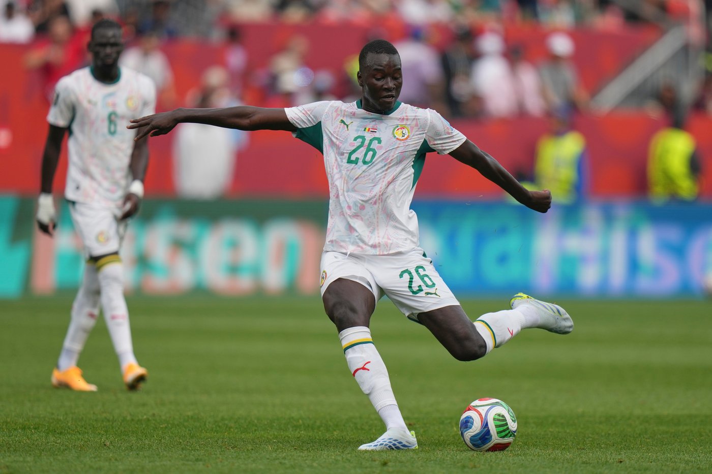 Senegal routs 10-man Iraq 5-0 to to advance to World Cup knockout rounds | iNFOnews.ca Senegal routs 10-man Iraq 5-0 to to advance to World Cup knockout rounds | iNFOnews.ca
