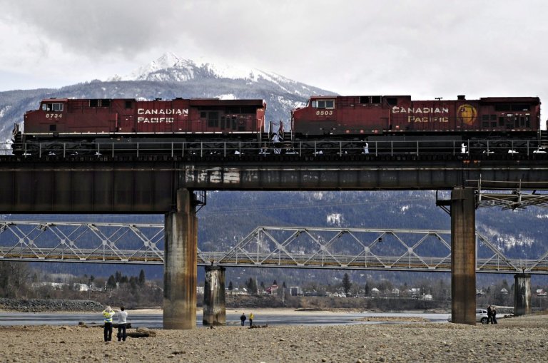 Southeastern B.C. under flood watch due to storms, high temperatures | iNFOnews.ca