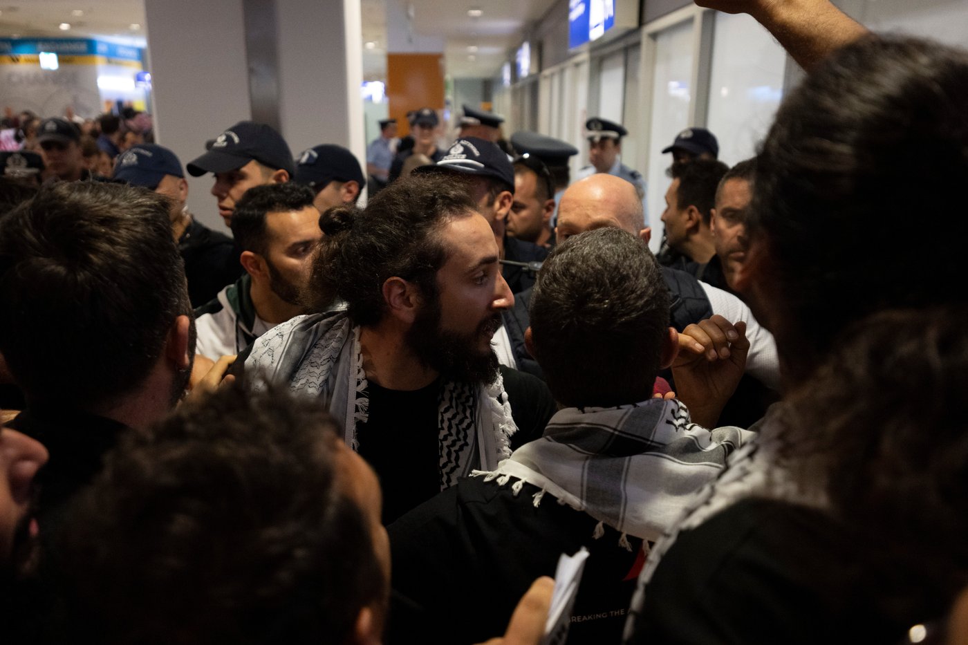 Flotilla activists describe beatings, tasers and mistreatment by Israeli forces | iNFOnews.ca Flotilla activists describe beatings, tasers and mistreatment by Israeli forces | iNFOnews.ca