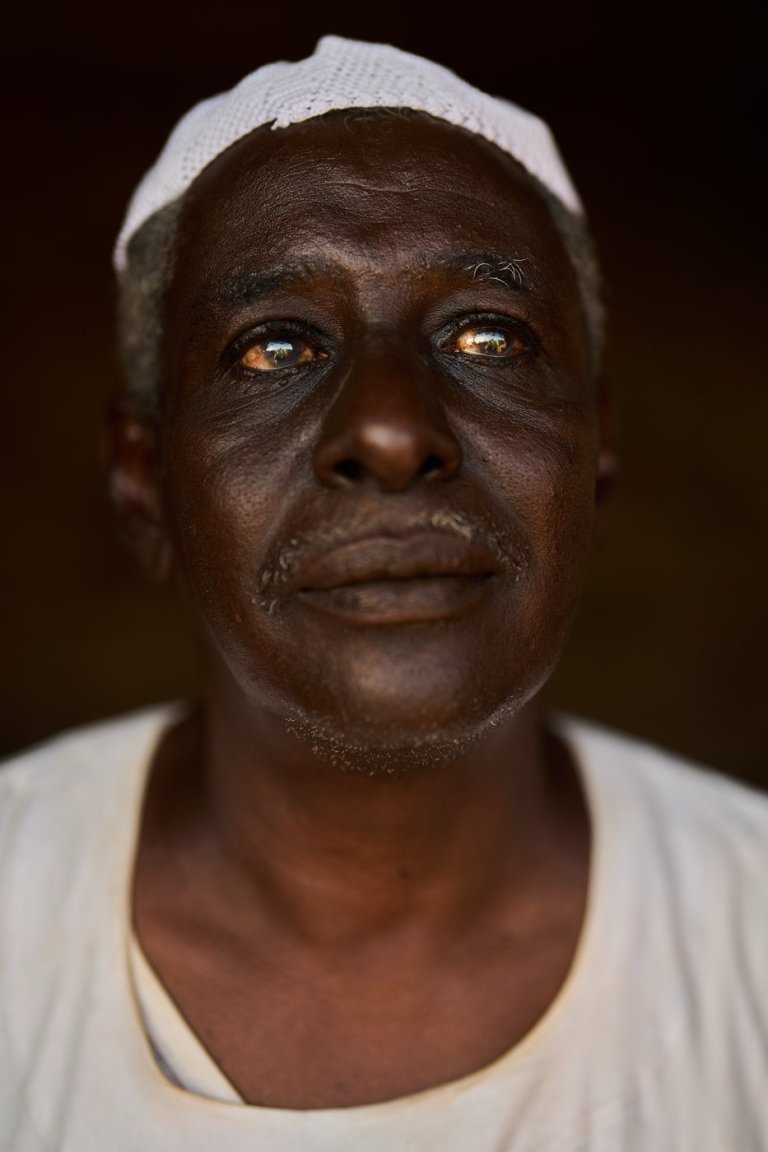 See the world in vertical: Top photos by AP photojournalists | iNFOnews.ca