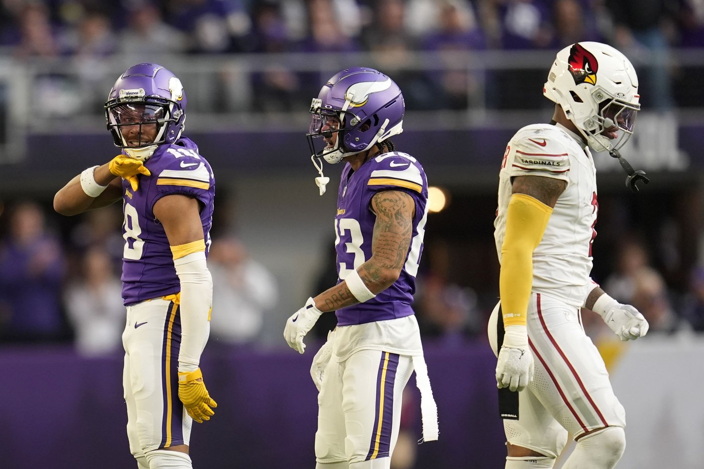 Seahawks try to maintain series dominance against the Cardinals in vital NFC West showdown | iNFOnews.ca