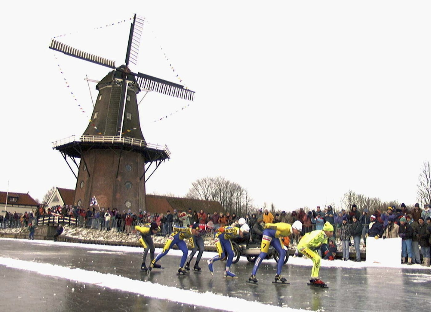 Missing the cold, the Dutch relive highs and lows of famed skating race 40 years on | iNFOnews.ca