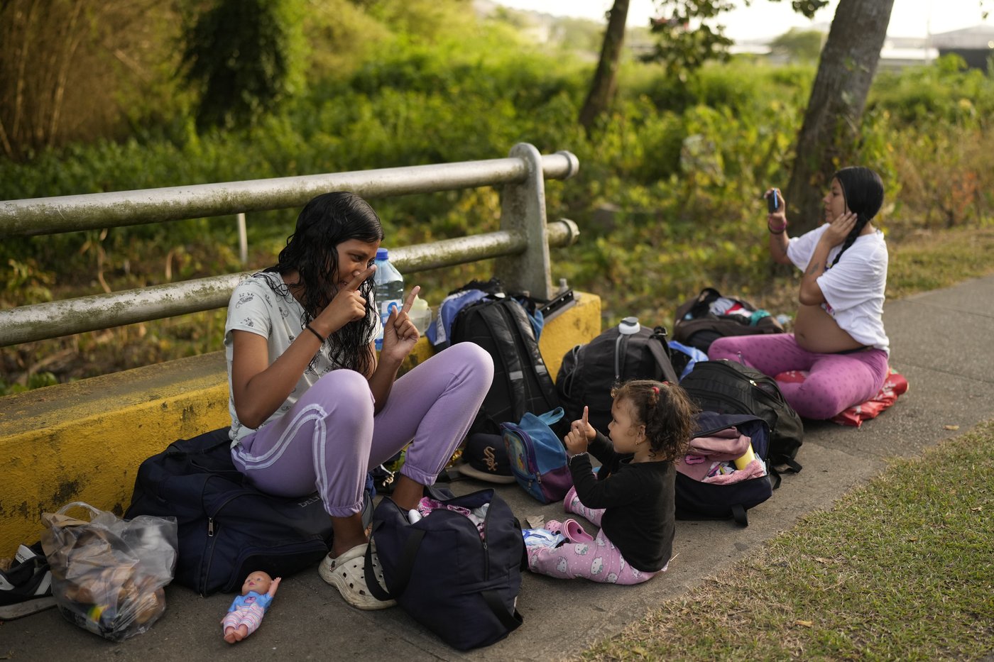 PHOTO COLLECTION: Trump Immigration | iNFOnews.ca
