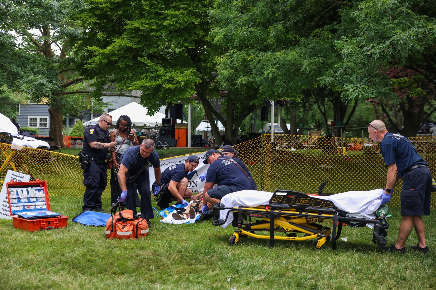 At least 12 people shot at an Ohio festival and a search for suspects is still ongoing, police say | iNFOnews.ca At least 12 people shot at an Ohio festival and a search for suspects is still ongoing, police say | iNFOnews.ca