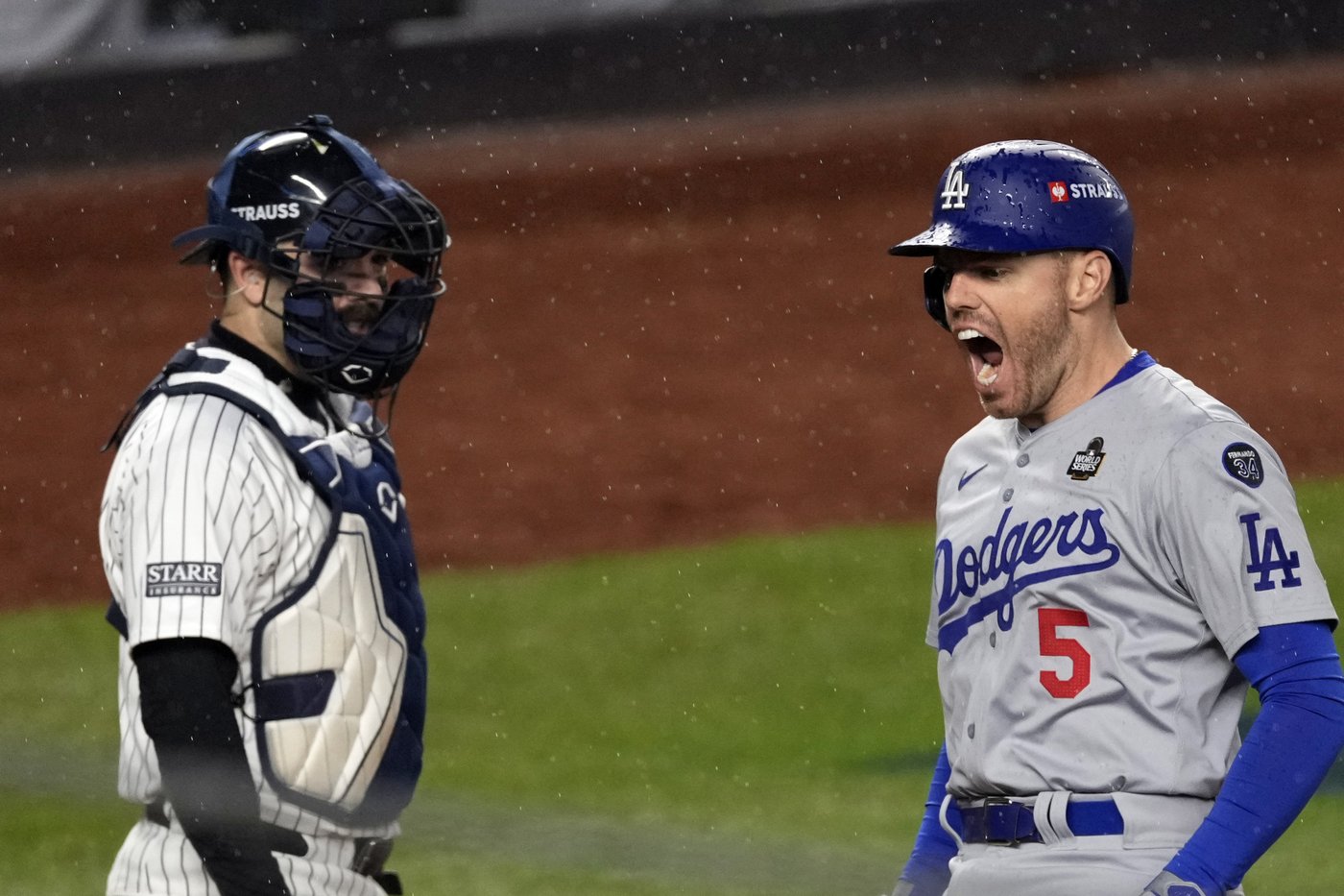 Freddie Freeman homers again for Dodgers early in Game 4 to set a pair of World Series records | iNFOnews.ca