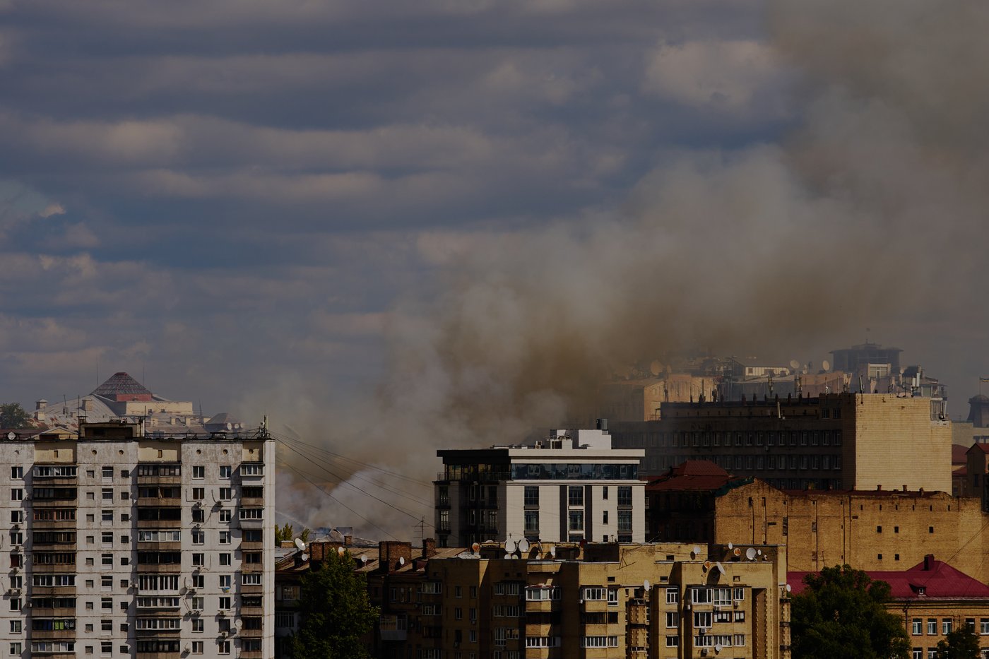 Russia shifts tactics with round-the-clock attacks on Kyiv, disrupting daily life | iNFOnews.ca