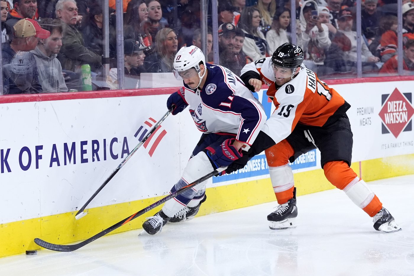 Zach Werenski’s goal and assist power Blue Jackets past Flyers 3-2 | iNFOnews.ca