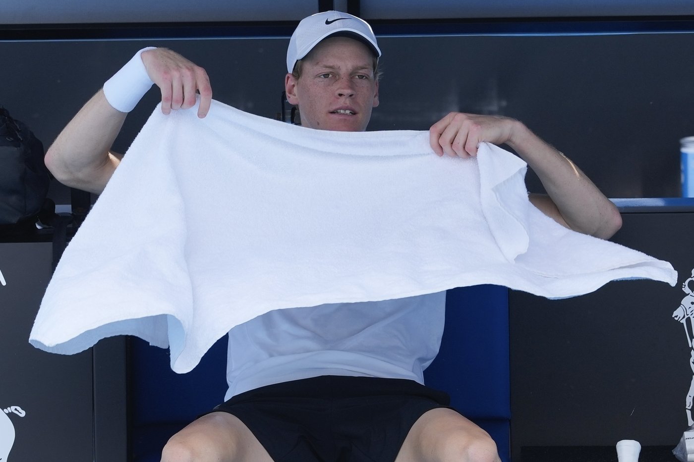 Australian Open 2025: Carlos Alcaraz and Jannik Sinner have a real rivalry atop men's tennis | iNFOnews.ca