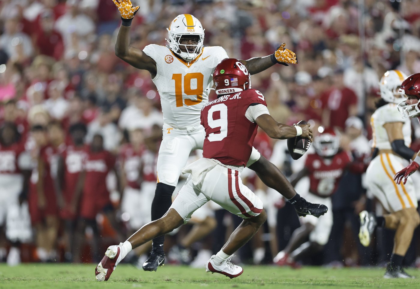 Josh Heupel's Vols have stingy D to complement that dazzling offense | iNFOnews.ca