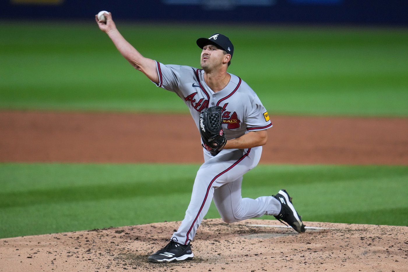 Harris homers, Mahle pitches 5 strong innings as Braves beat Brewers 4-2 in Little League Classic | iNFOnews.ca