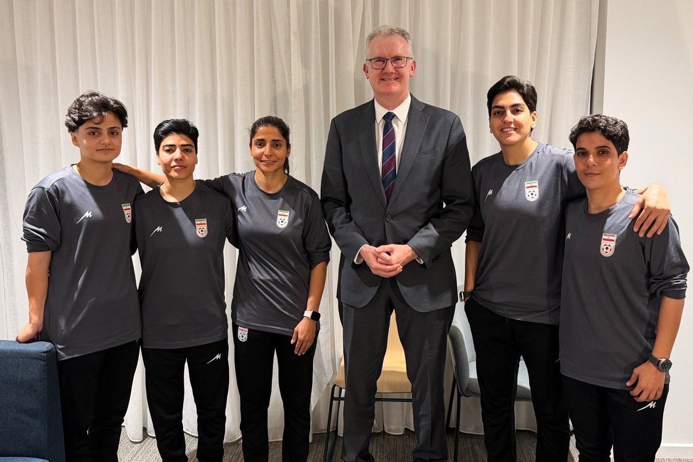 Australia grants asylum to 5 members of the Iranian women's soccer team | iNFOnews.ca