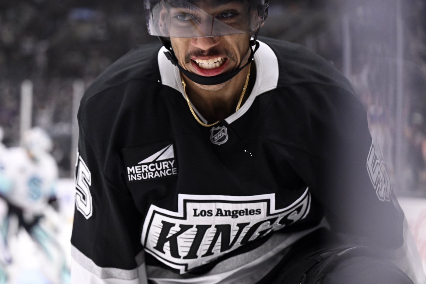 Byfield scores in 200th career game as Kings hold off Kraken for 2-1 win | iNFOnews.ca