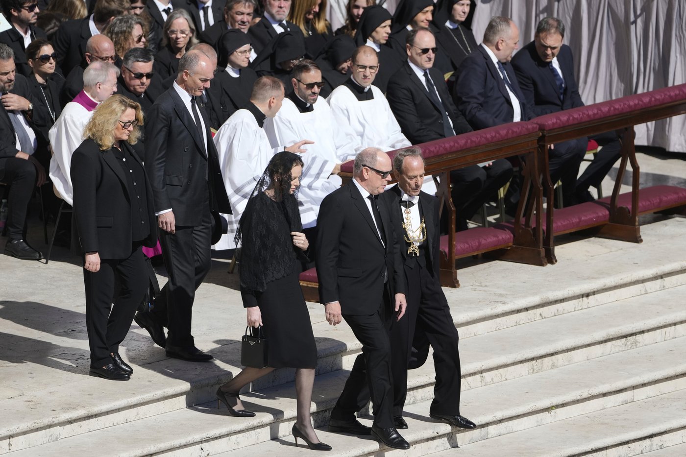 PHOTO COLLECTION: Vatican Pope Funeral Attendees | iNFOnews.ca PHOTO COLLECTION: Vatican Pope Funeral Attendees | iNFOnews.ca