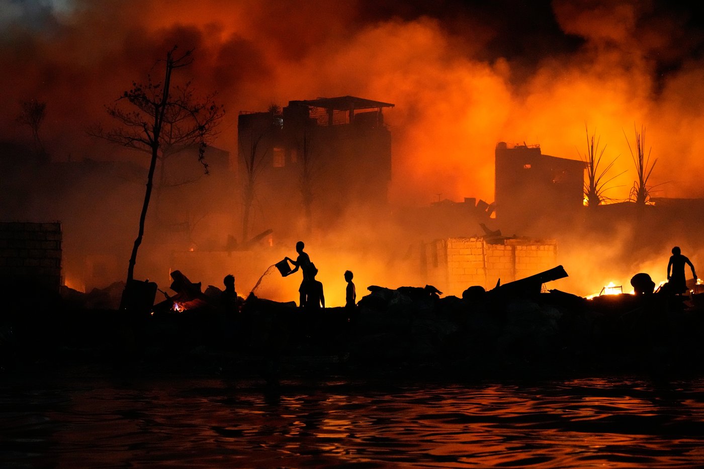 The top photos of the day by AP photojournalists | iNFOnews.ca