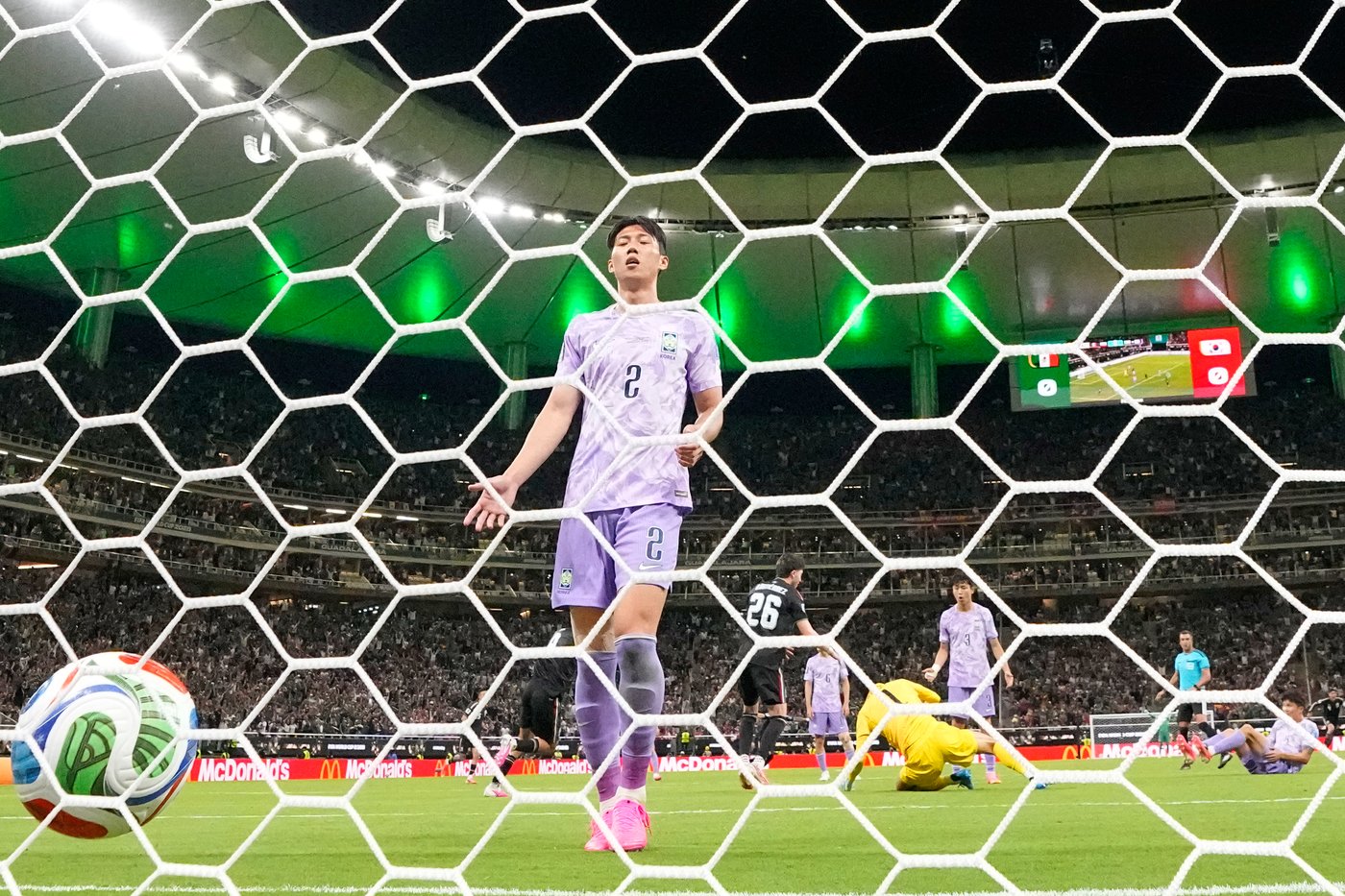Mexico and South Korea play for group lead and other World Cup Day 8 highlights, in photos | iNFOnews.ca