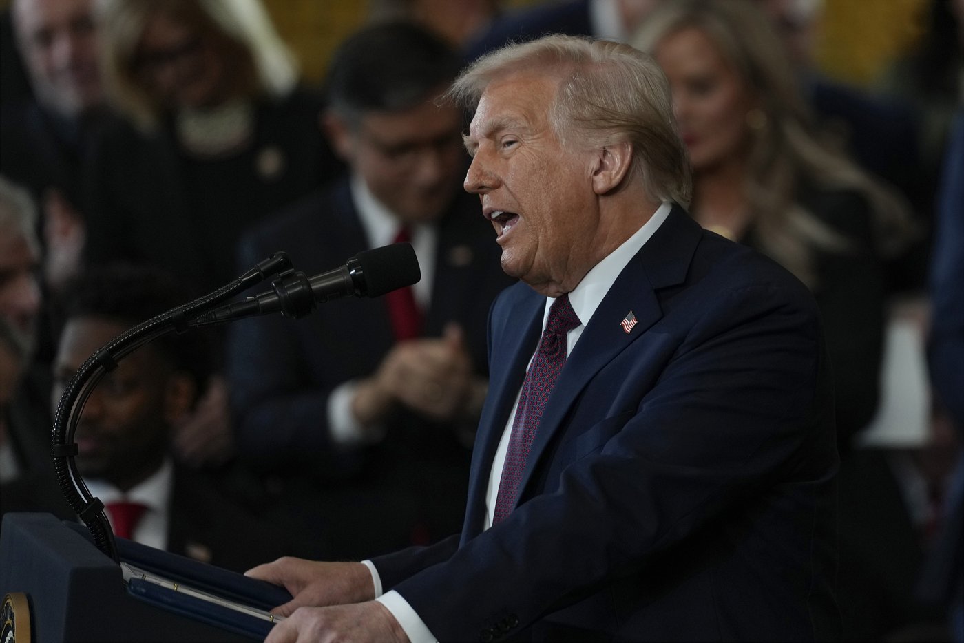 PHOTO COLLECTION: Trump Inauguration Swearing In | iNFOnews.ca