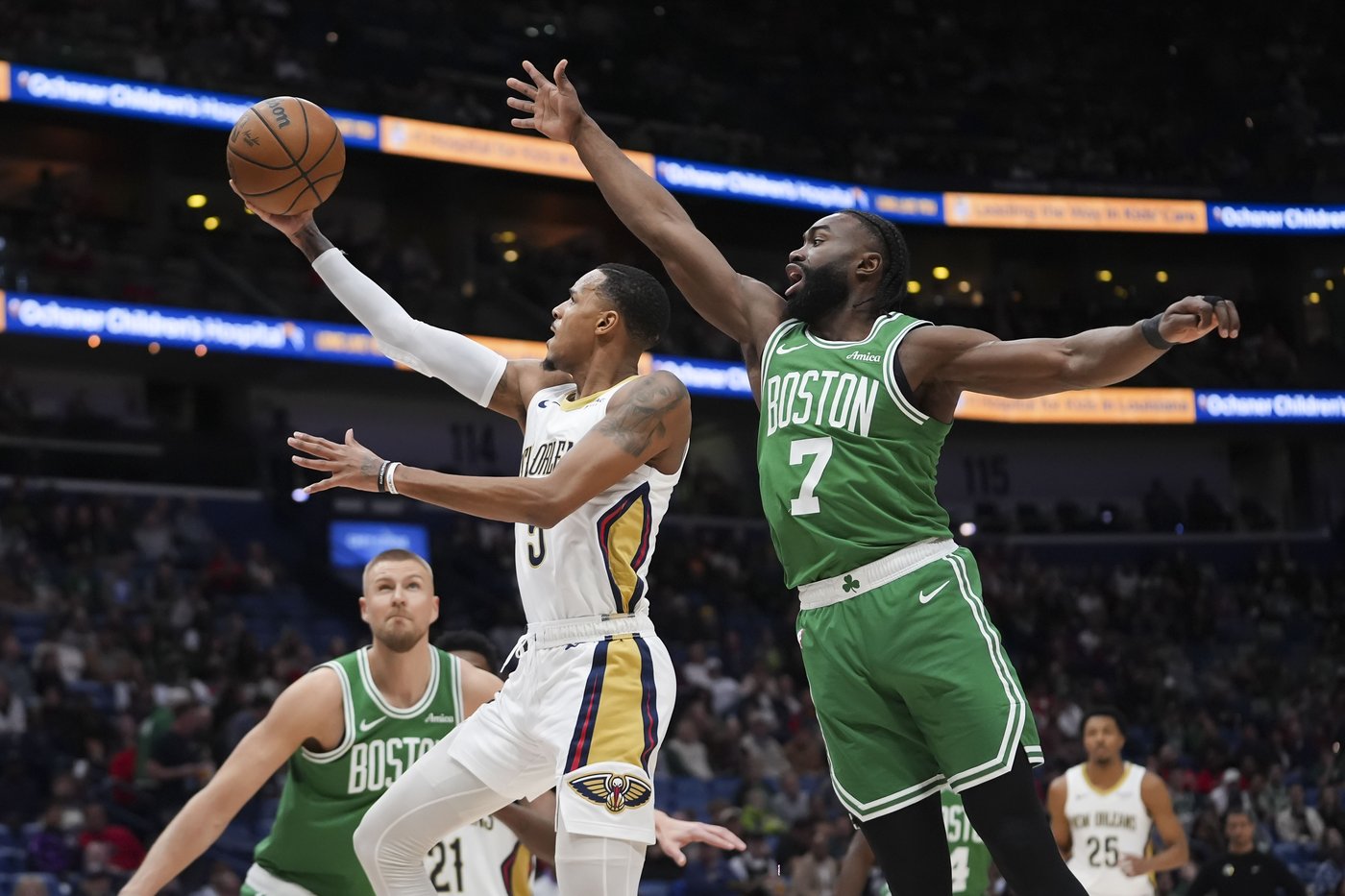 Pelicans say Dejounte Murray ruptured his Achilles tendon and his season is over | iNFOnews.ca