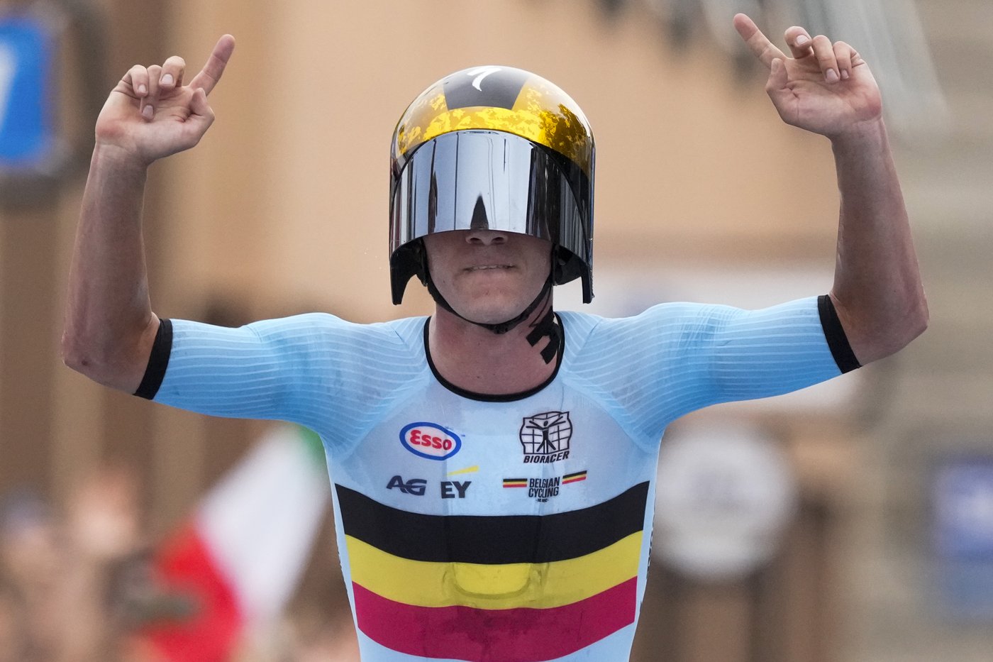 Olympic champions Evenepoel and Brown win the men's and women's time trial at cycling worlds | iNFOnews.ca Olympic champions Evenepoel and Brown win the men's and women's time trial at cycling worlds | iNFOnews.ca