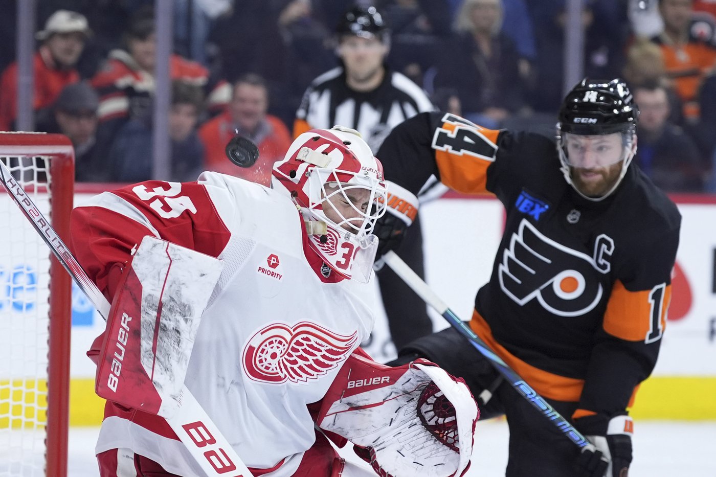 Scott Laughton scores career-high 4 goals for the Flyers' 4-1 victory over the Red Wings | iNFOnews.ca Scott Laughton scores career-high 4 goals for the Flyers' 4-1 victory over the Red Wings | iNFOnews.ca