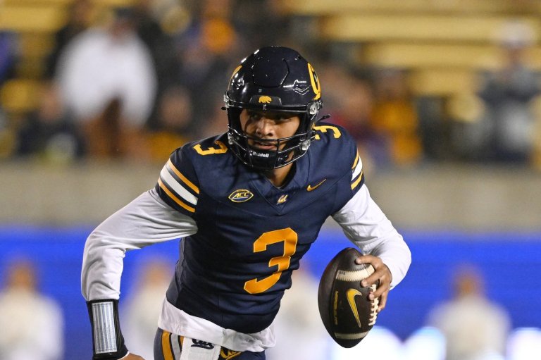 Cal gets ready for 1st season under coach Tosh Lupoi with QB Jaron-Keawe Sagapolutele at the helm | iNFOnews.ca