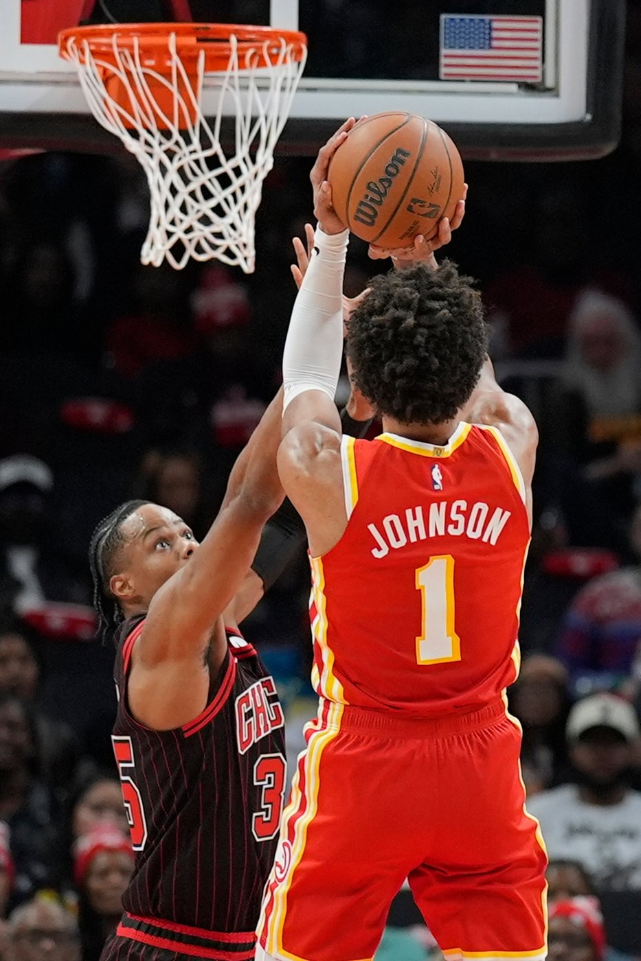 Giddey and White help Bulls rally from late 10-point deficit to beat Hawks 126-123 | iNFOnews.ca Giddey and White help Bulls rally from late 10-point deficit to beat Hawks 126-123 | iNFOnews.ca